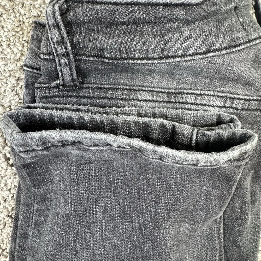Judy Blue Jeans‎ Women's 3/26 Black Skinny Fit Capri Cropped Stretch Stone Wash - Picture 8 of 8